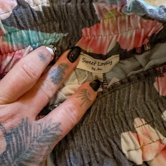 Sweet Lovely Floral Maxi Skirt - Picture 5 of 7